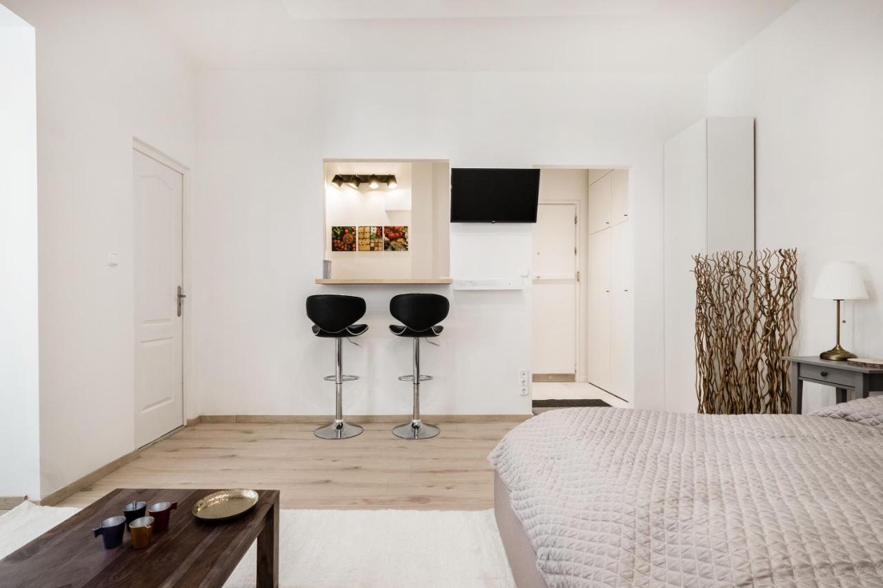 Viktoria Design Studio Apartment Budapest Eksteriør billede